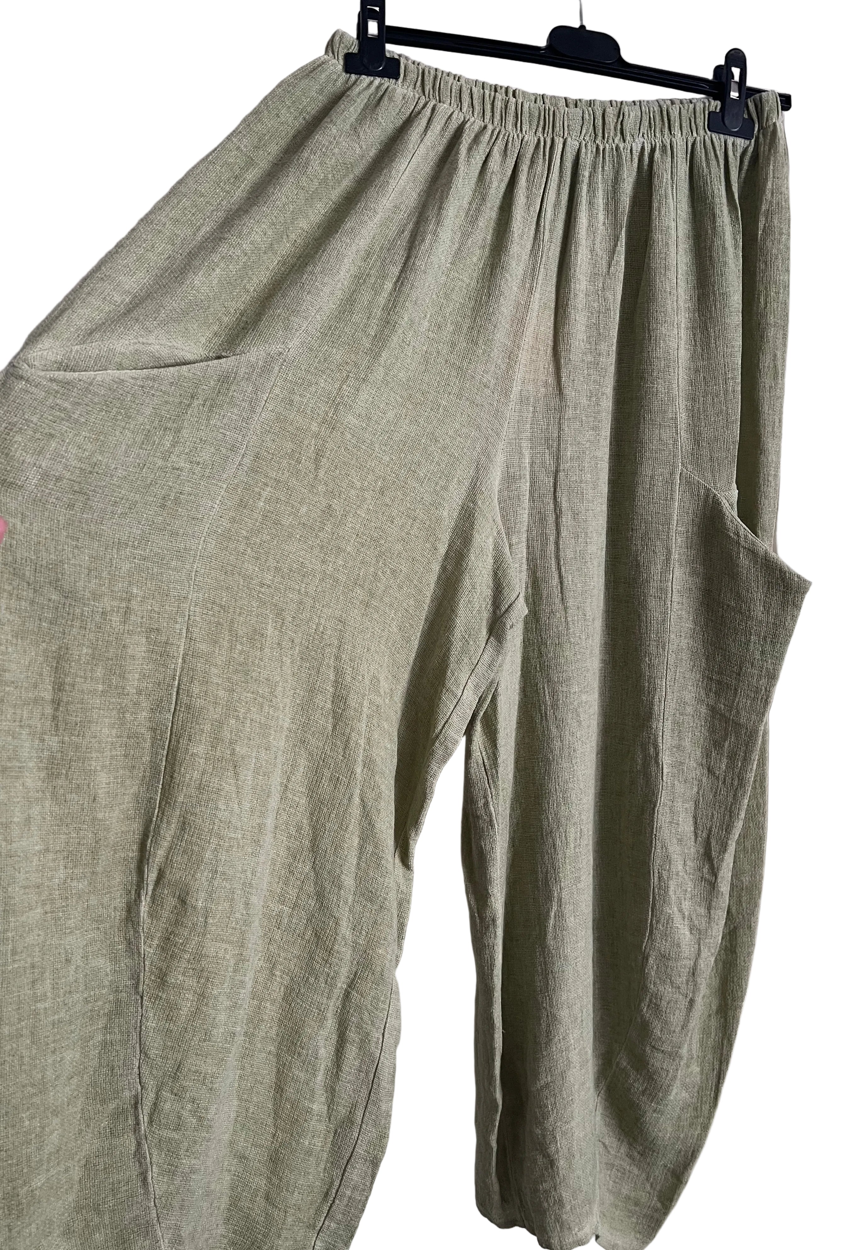 Women's Linen Teabag-Style Relaxed Trousers - light green