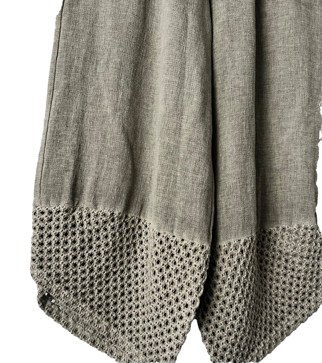 Women's pale khaki Trousers with pockets