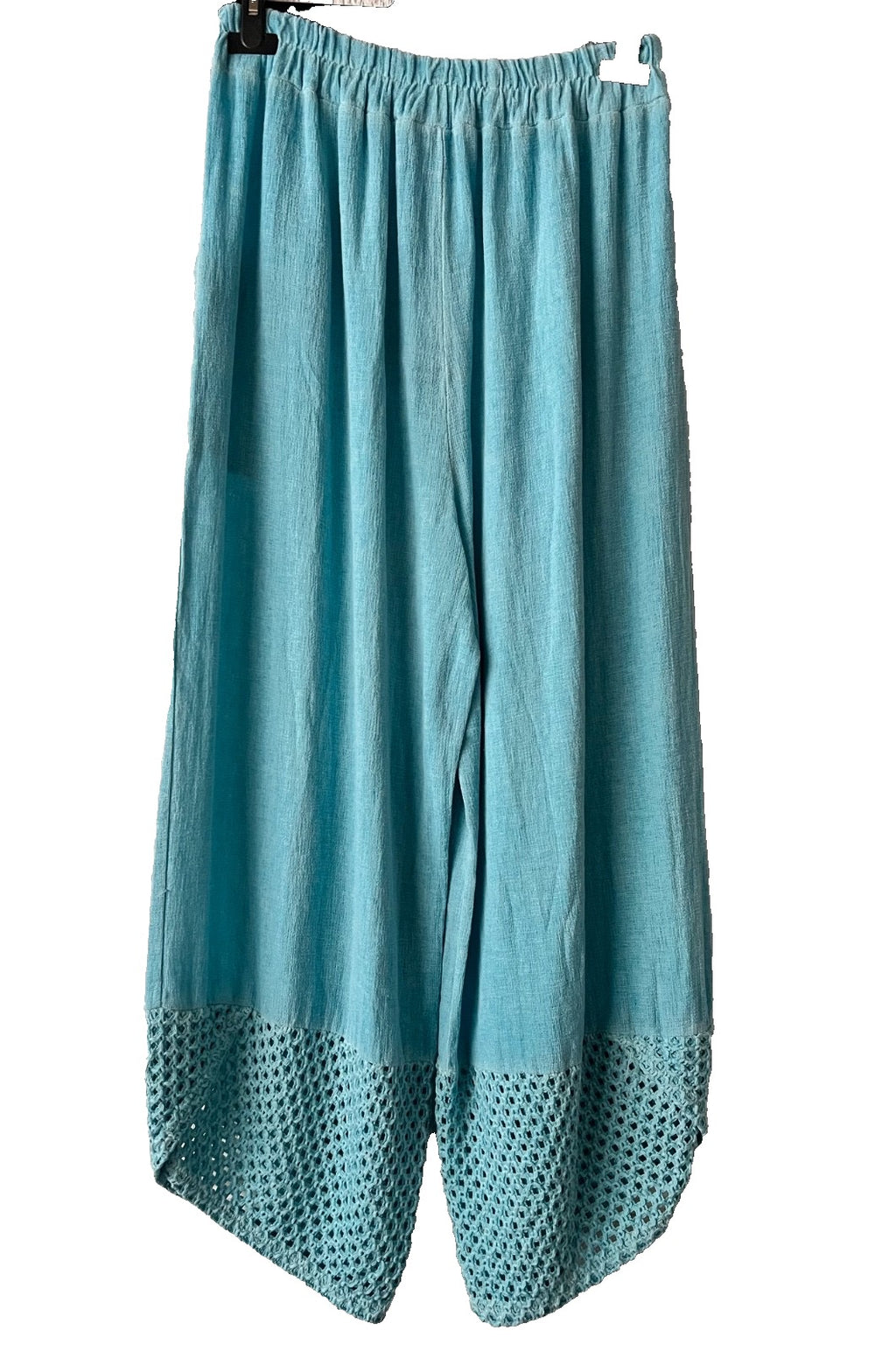 Women's turquoise trousers with pockets